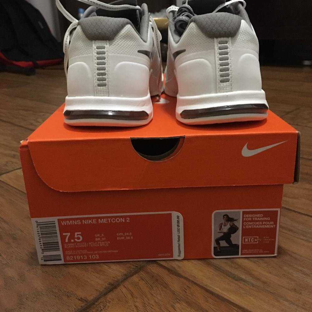 Nike Metcon 2 Sneakers - Picture 5 of 7